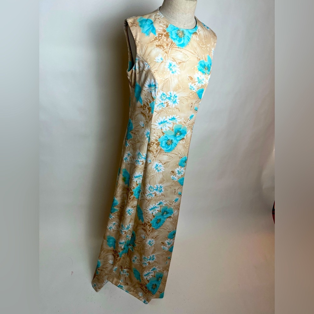 70s polyester dress with flowers